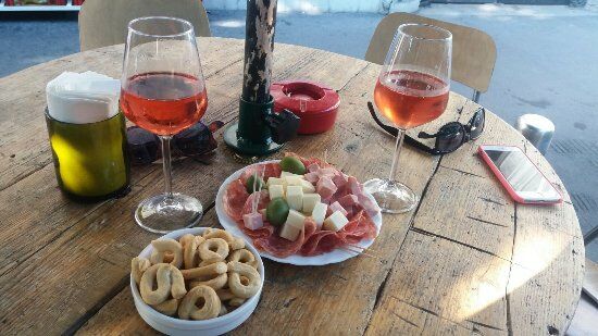 La Vineria 2
